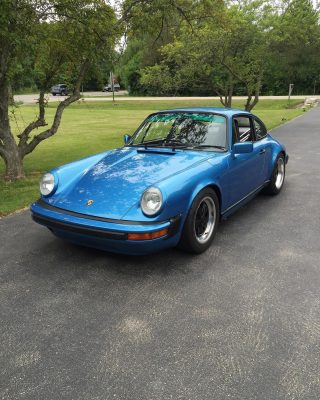#carrera30 #porsche911 3.6 liter and original matching number Carrera 3.0 engine. Spectacular original color. #minervablue This special car is available now.